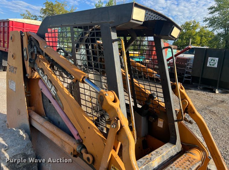 image for item MR9892 2001 Case 90XT  skid steer loader