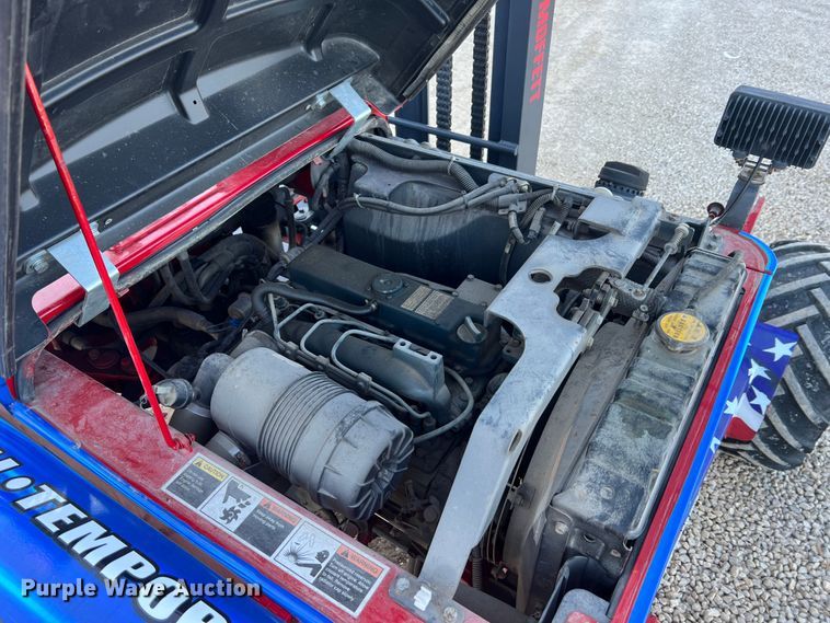 image for item MR9916 2005 Moffett M55  forklift