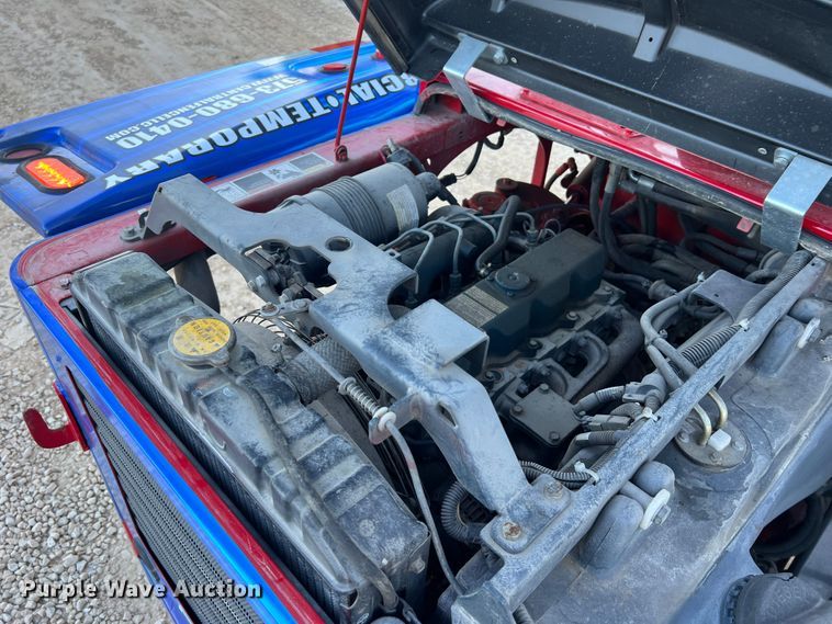 image for item MR9916 2005 Moffett M55  forklift