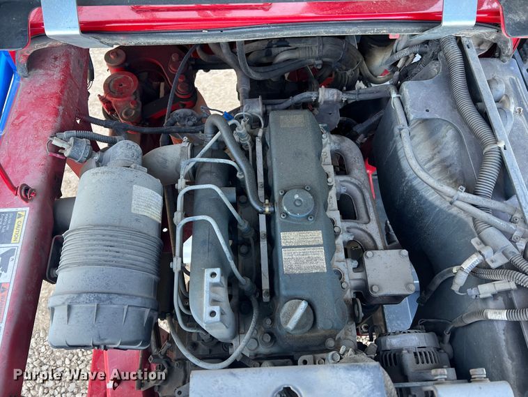 image for item MR9916 2005 Moffett M55  forklift