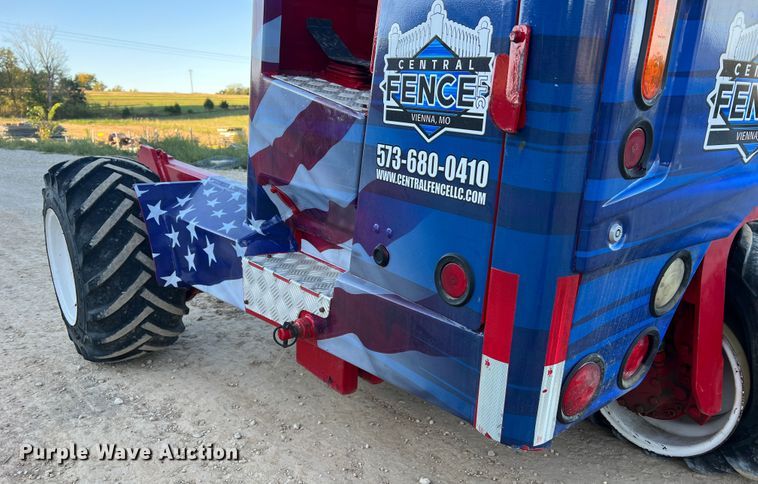 image for item MR9916 2005 Moffett M55  forklift