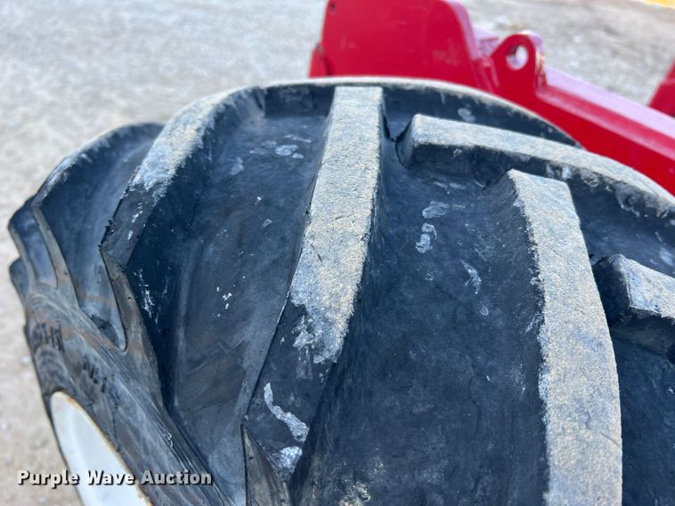 image for item MR9916 2005 Moffett M55  forklift