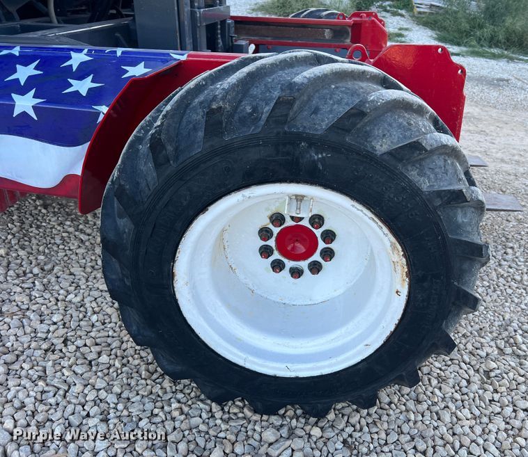 image for item MR9916 2005 Moffett M55  forklift