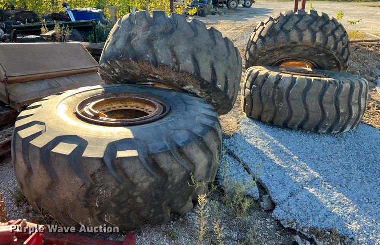 image for item MR9926 (4) tires and wheels