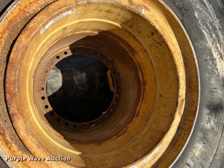 image for item MR9926 (4) tires and wheels