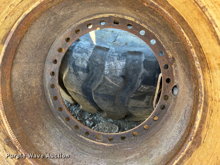 image for item MR9926 (4) tires and wheels