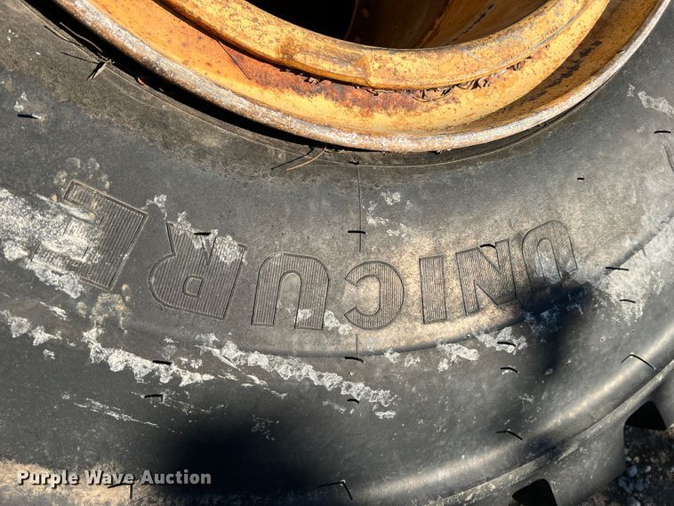 image for item MR9926 (4) tires and wheels