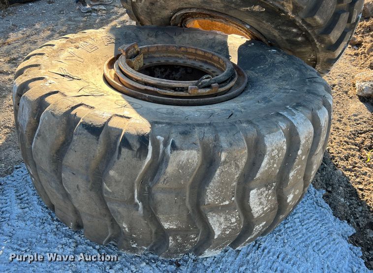 image for item MR9926 (4) tires and wheels