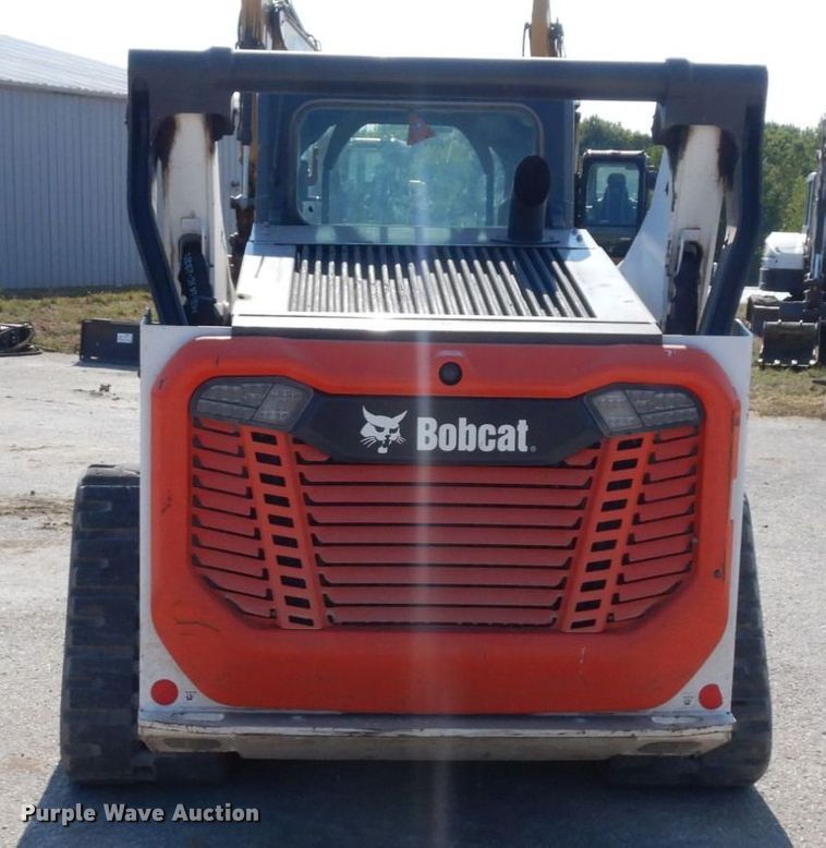 image for item MU9223 2020 Bobcat T76  tracked skid steer loader