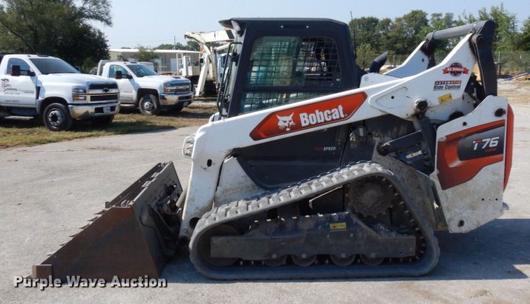 image for item MU9223 2020 Bobcat T76  tracked skid steer loader