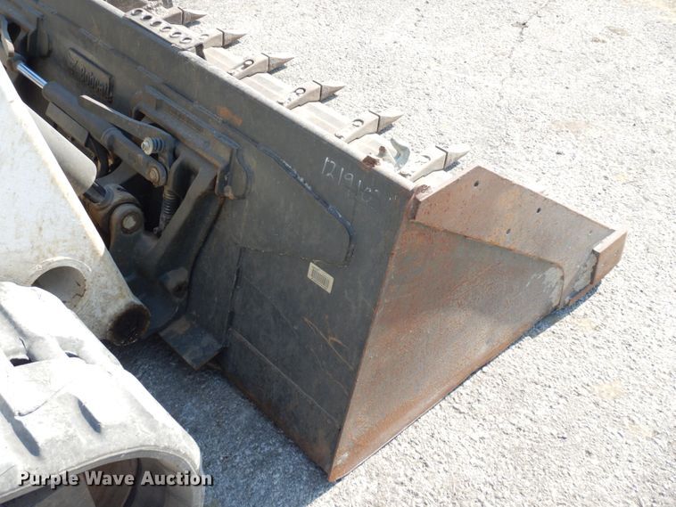 image for item MU9223 2020 Bobcat T76  tracked skid steer loader