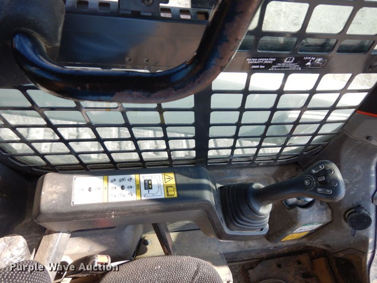 image for item MU9223 2020 Bobcat T76  tracked skid steer loader