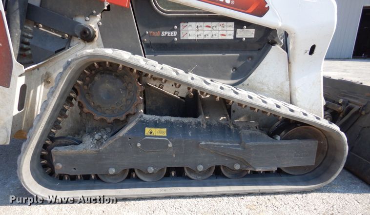 image for item MU9223 2020 Bobcat T76  tracked skid steer loader