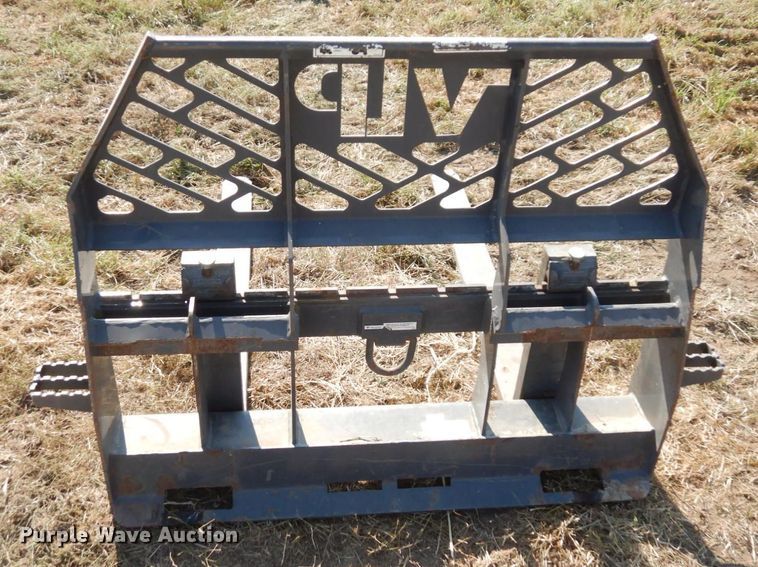 image for item MU9223 2020 Bobcat T76  tracked skid steer loader