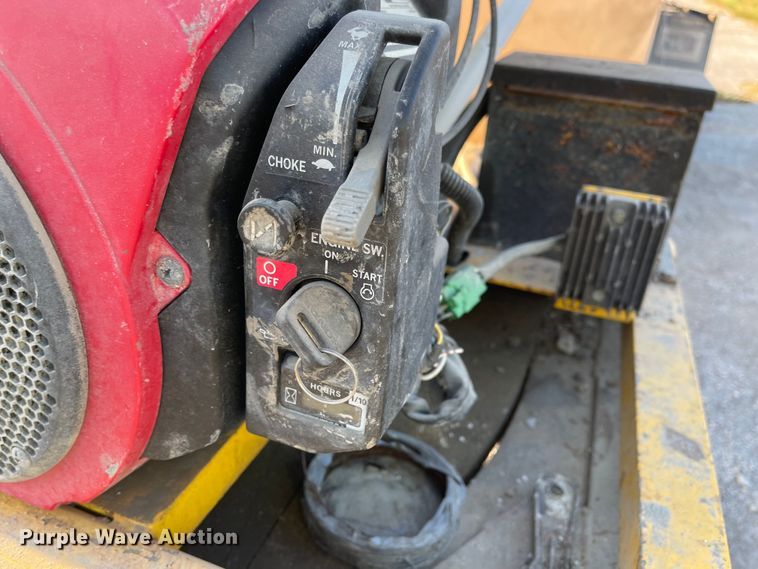 image for item MU9224 2012 Towmaster T-12D  grout trailer