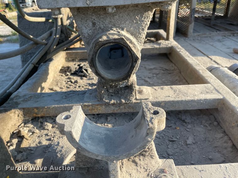 image for item MU9224 2012 Towmaster T-12D  grout trailer