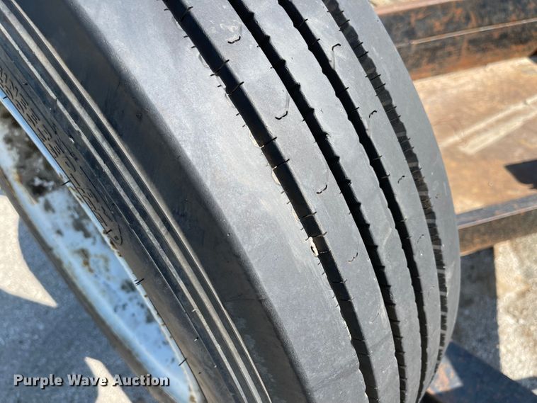 image for item MU9229 2014 Interstate  equipment trailer