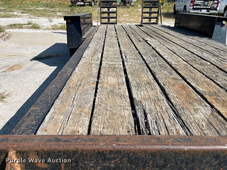 image for item MU9229 2014 Interstate  equipment trailer