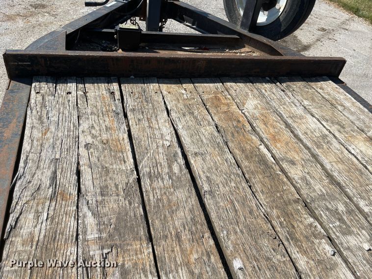 image for item MU9229 2014 Interstate  equipment trailer