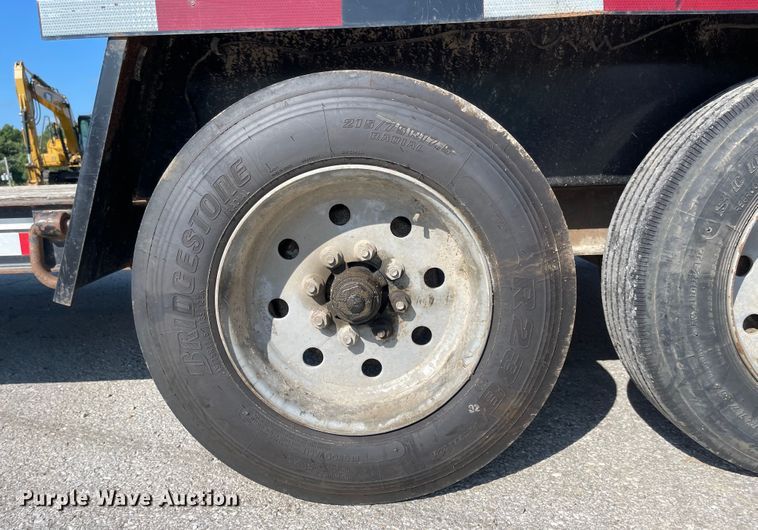 image for item MU9229 2014 Interstate  equipment trailer