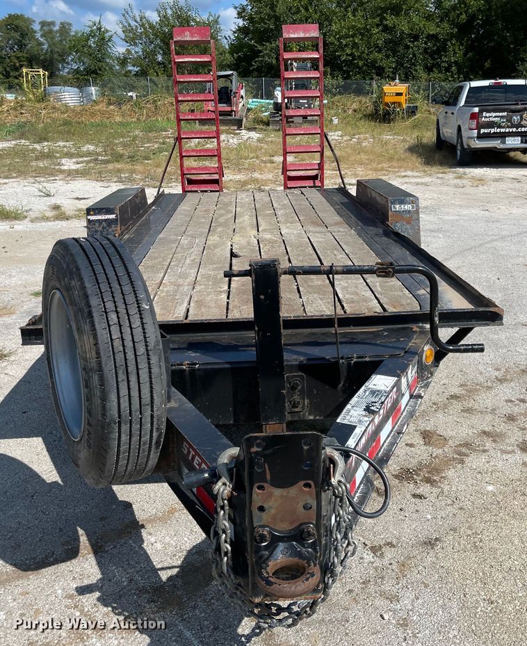 image for item MU9230 2018 Towmaster T-14D  equipment trailer