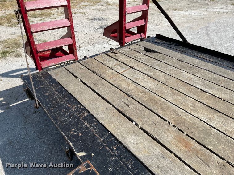 image for item MU9230 2018 Towmaster T-14D  equipment trailer