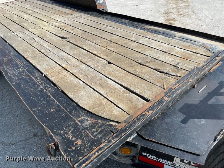image for item MU9230 2018 Towmaster T-14D  equipment trailer