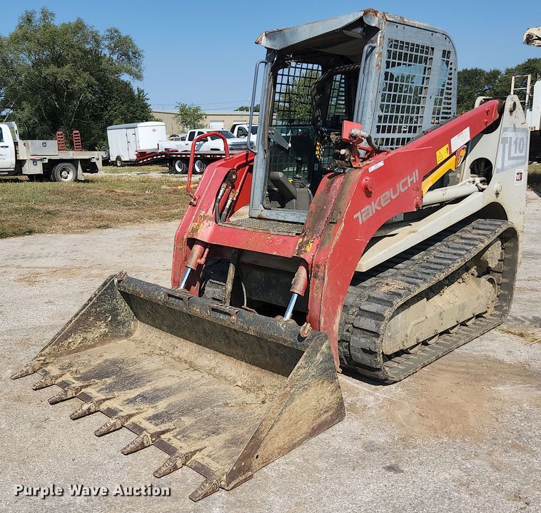 image for item MU9231 2015 Takeuchi TL10  tracked skid steer loader