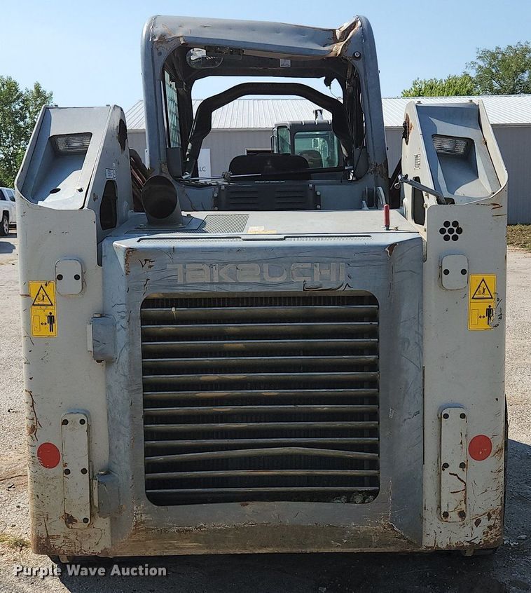 image for item MU9231 2015 Takeuchi TL10  tracked skid steer loader