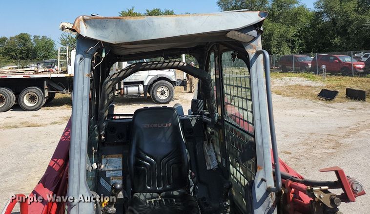image for item MU9231 2015 Takeuchi TL10  tracked skid steer loader