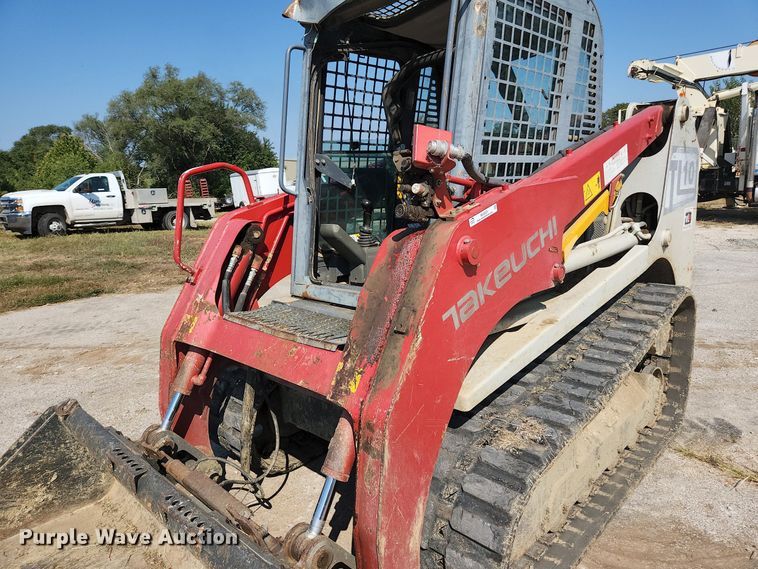 image for item MU9231 2015 Takeuchi TL10  tracked skid steer loader