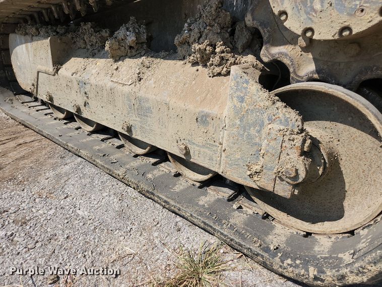 image for item MU9231 2015 Takeuchi TL10  tracked skid steer loader