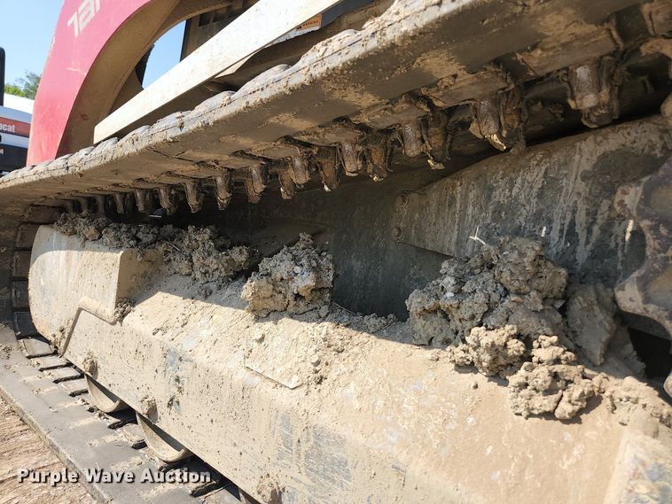 image for item MU9231 2015 Takeuchi TL10  tracked skid steer loader