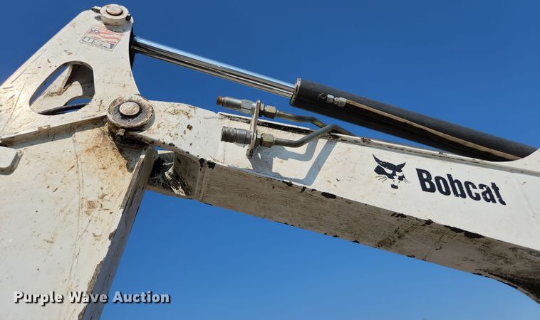 image for item MU9232 2011 Bobcat E50  mini excavator