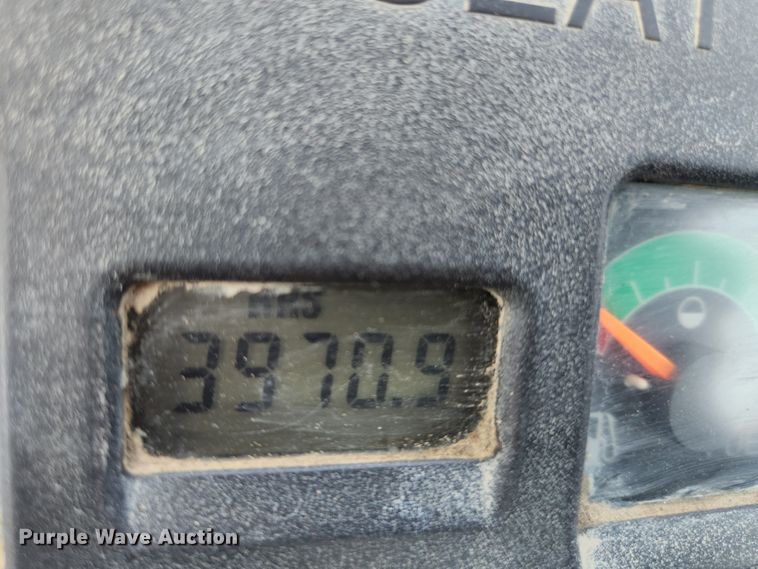 image for item MU9232 2011 Bobcat E50  mini excavator