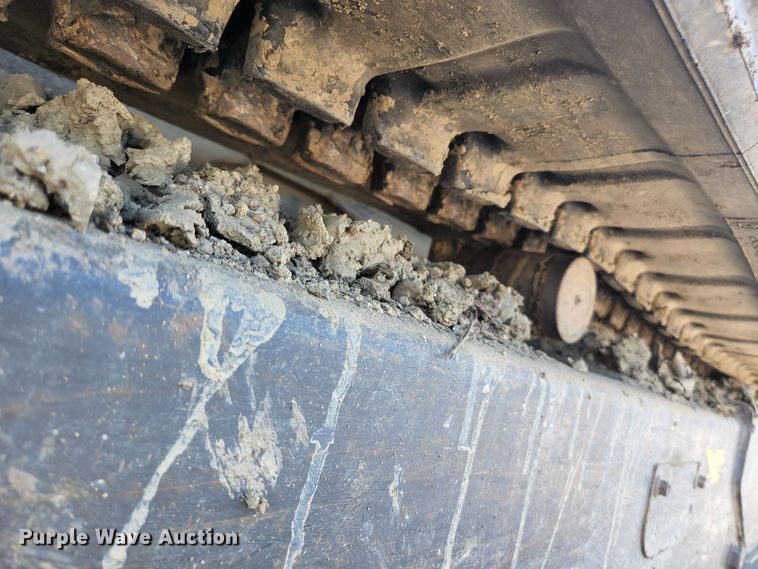 image for item MU9232 2011 Bobcat E50  mini excavator