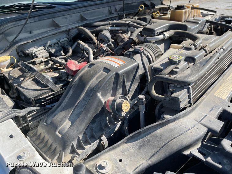 image for item MU9235 2012 Ford F550 Super Duty XL  flatbed truck