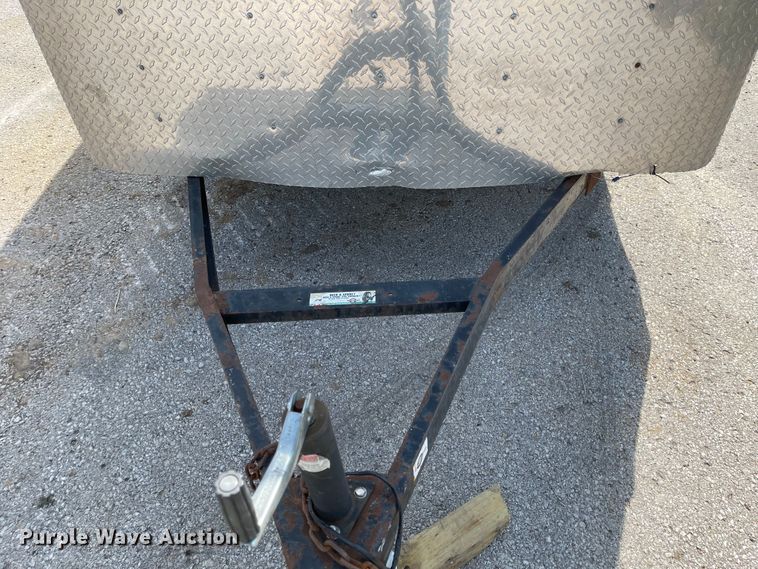 image for item MU9238 2012 Carry-On  enclosed cargo trailer