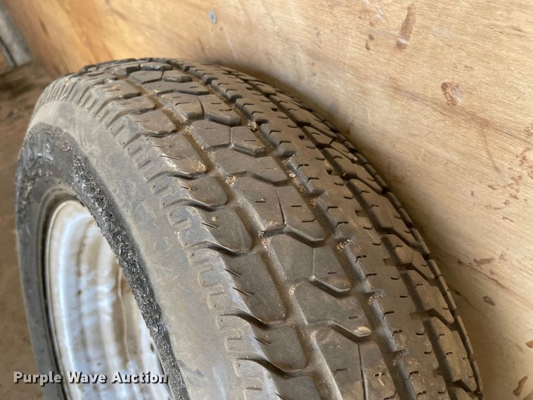 image for item MU9238 2012 Carry-On  enclosed cargo trailer