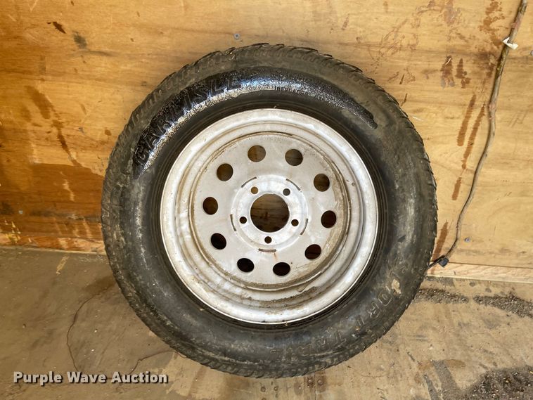 image for item MU9238 2012 Carry-On  enclosed cargo trailer