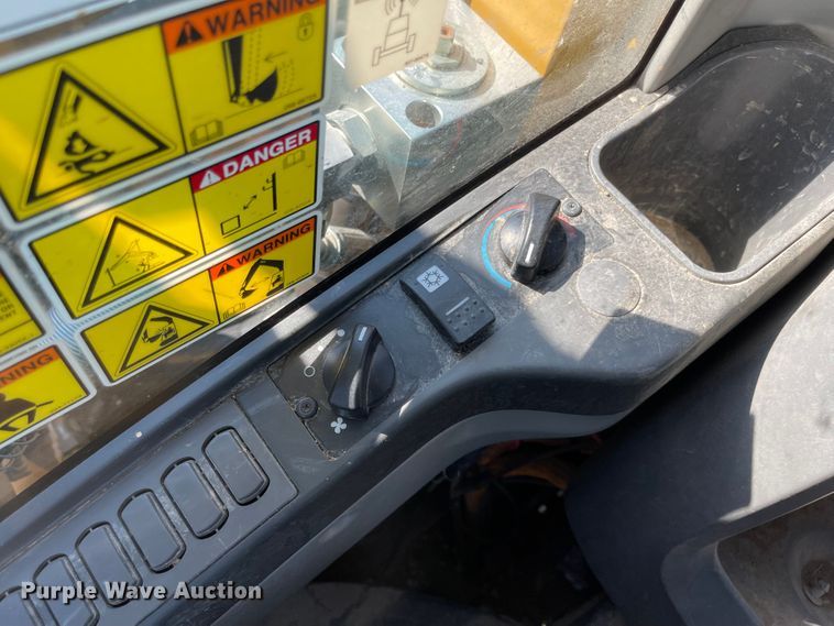 image for item MU9246 2017 Caterpillar 313F L GC  excavator