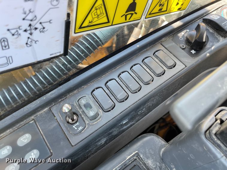 image for item MU9246 2017 Caterpillar 313F L GC  excavator