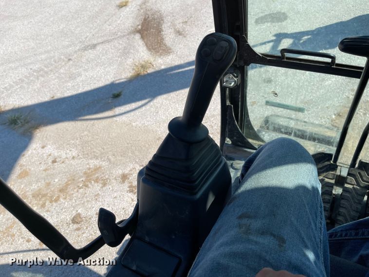 image for item MU9246 2017 Caterpillar 313F L GC  excavator