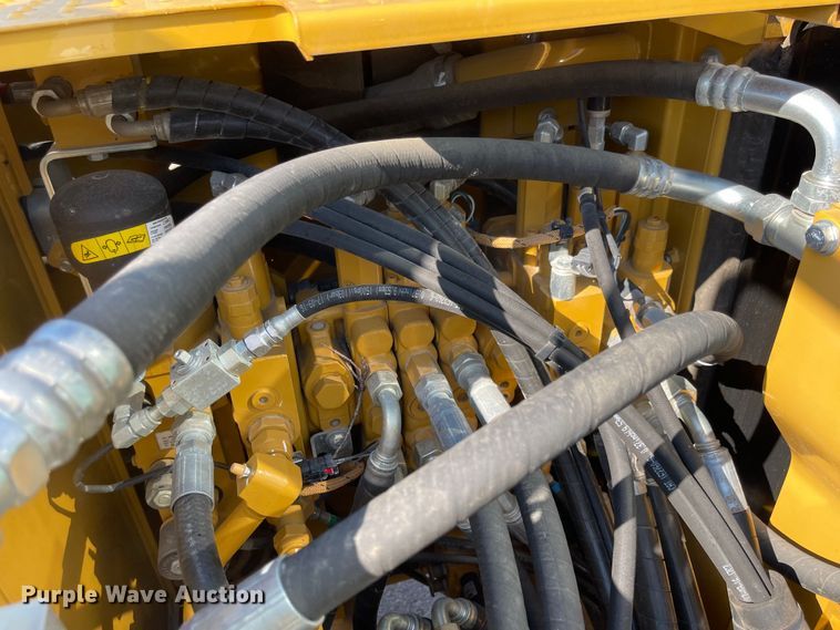 image for item MU9246 2017 Caterpillar 313F L GC  excavator