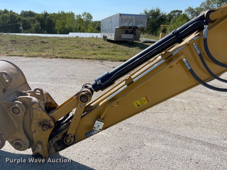 image for item MU9246 2017 Caterpillar 313F L GC  excavator