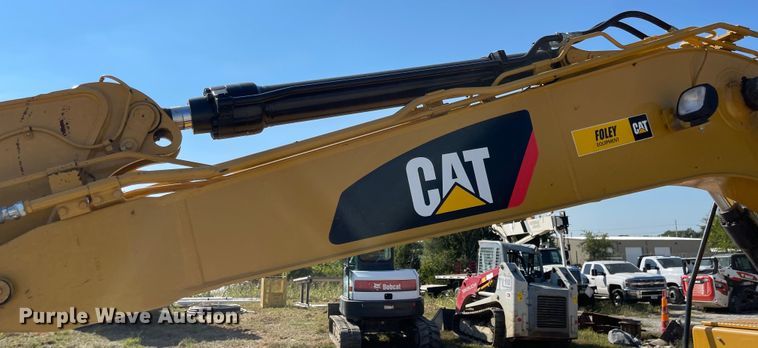 image for item MU9246 2017 Caterpillar 313F L GC  excavator