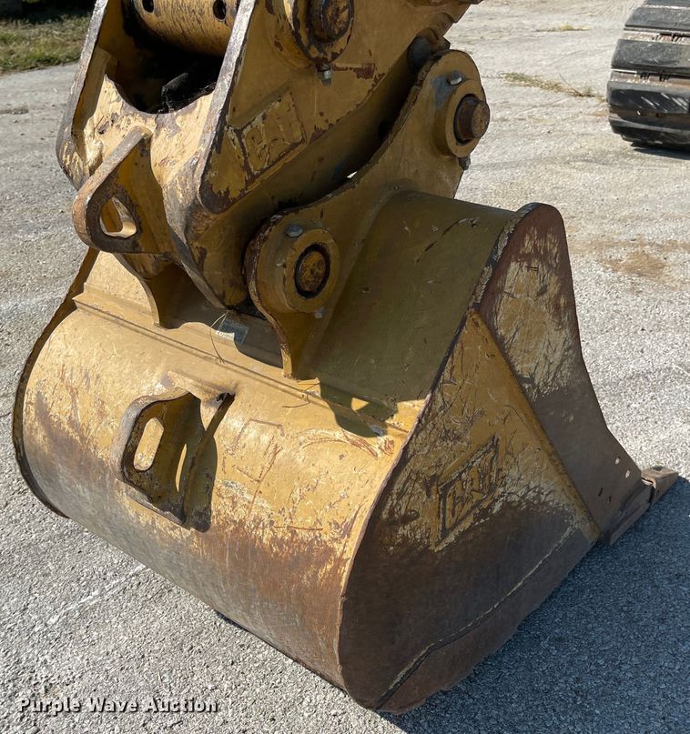 image for item MU9246 2017 Caterpillar 313F L GC  excavator