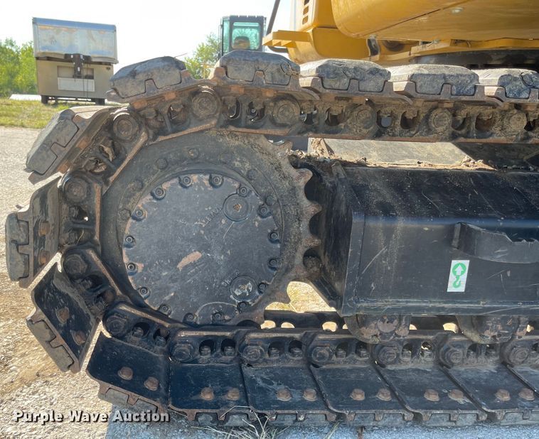 image for item MU9246 2017 Caterpillar 313F L GC  excavator