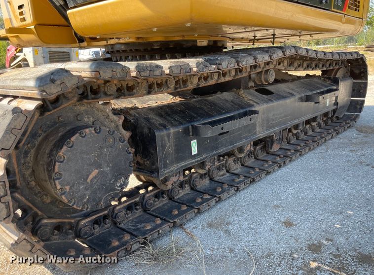 image for item MU9246 2017 Caterpillar 313F L GC  excavator