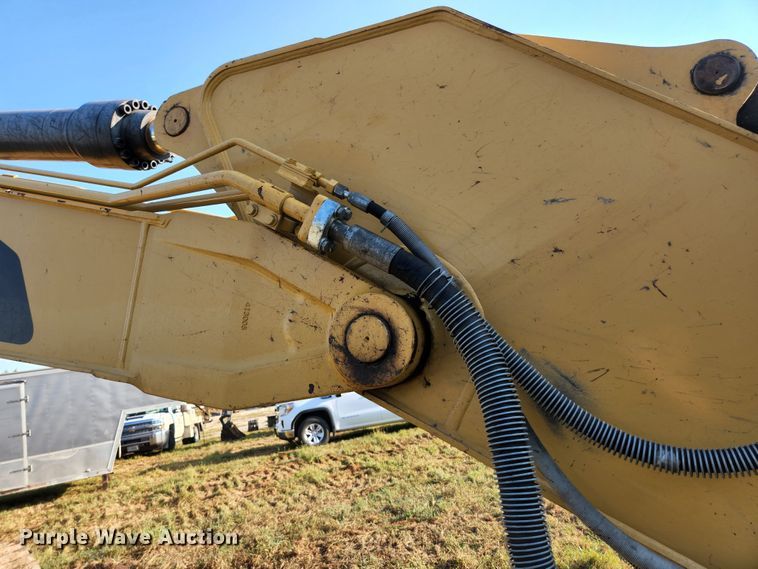 image for item MU9247 2014 Caterpillar 321D LCR  excavator